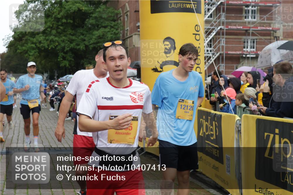 13.09.2026 - Kiel Lauf Yannick Fuchs http://msf.ph/oto/10407413 13.09.2026 10:34:52 Ziel 1307, 2432, 2449, 3470, 3547, 3603, 5218, 5576, 7006, 7273, 7672, 8195, 8746, 9276, 9389, 11163, 93, 244, 1086, 1667, 1668, 2044, 2094, 2465, 3180, 3864, 4351, 4466, 4608, 4723, 4735, 4820, 5125, 5737, 5996, 6225, 6260, 6941, 7387, 7928, 7933, 8480, 9389, 10549, 10904, 10905, 11153, 11374, 12020, 12070, 1640, 2268, 3400, 4022, 4028, 4449, 4951, 5247, 5386, 6578, 6603, 7960, 8164, 8266, 8750, 9220, 9541, 9853, 9988, 10065, 10361, 10676, 11368, 12095, 244 meine-sportfotos.de