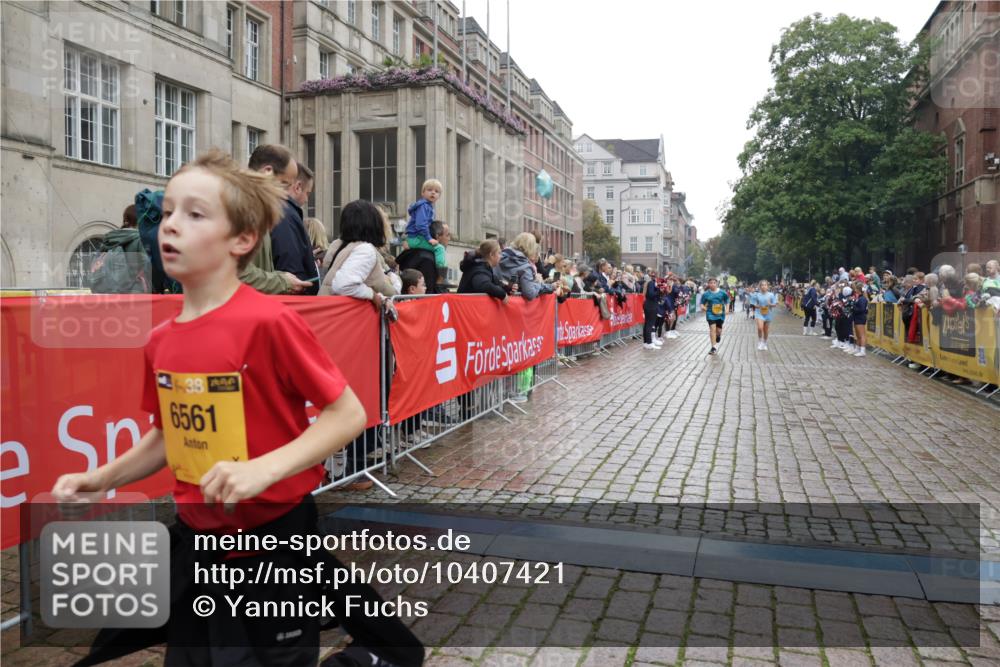 13.09.2026 - Kiel Lauf Yannick Fuchs http://msf.ph/oto/10407421 13.09.2026 09:00:40 Ziel 282, 1446, 3268, 4093, 10304, 10561, 10562, 65, 783, 897, 1284, 1538, 2513, 2894, 3549, 4001, 4093, 4661, 4793, 4821, 6258, 6487, 6606, 6808, 9003, 9421, 9520, 10083, 10223, 10592, 11727, 12051, 12137, 12662, 3135, 3611, 6561, 7487, 7991, 9503, 10636, 11425, 12506, 780, 1871, 2918, 4001, 6271, 7624, 7746, 8692, 9421, 10083, 12371 meine-sportfotos.de