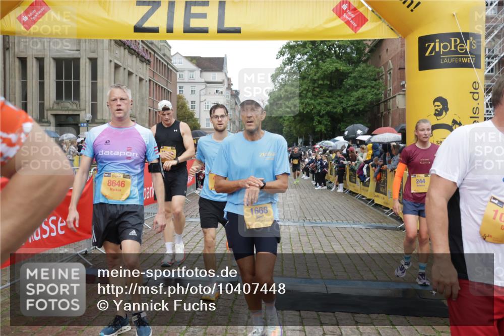 13.09.2026 - Kiel Lauf Yannick Fuchs http://msf.ph/oto/10407448 13.09.2026 10:34:54 Ziel 2432, 2449, 3470, 3547, 3603, 5218, 5576, 7006, 7273, 7672, 8195, 8746, 10361, 11163, 93, 1086, 1307, 1667, 2044, 2094, 2432, 2465, 3180, 3864, 4351, 4608, 4723, 4735, 4820, 5125, 5576, 5737, 5996, 6225, 6260, 6941, 7387, 7672, 7928, 7933, 8480, 9276, 9389, 10549, 10904, 10905, 11374, 12020, 12070, 1640, 2268, 3400, 4022, 4028, 4449, 4951, 5247, 5386, 6578, 6603, 7960, 8164, 8266, 8750, 9220, 9261, 9264, 9541, 9853, 9988, 10065, 10475, 10676, 11368, 12095, 244 meine-sportfotos.de
