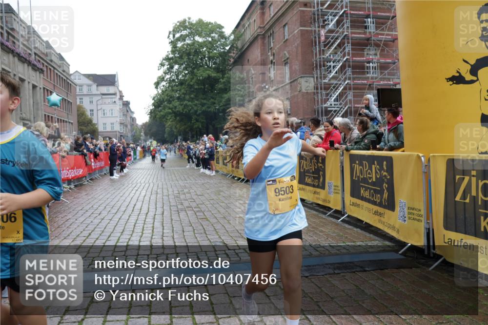 13.09.2026 - Kiel Lauf Yannick Fuchs http://msf.ph/oto/10407456 13.09.2026 09:00:45 Ziel 282, 1446, 3268, 7487, 10636, 65, 783, 897, 1284, 1538, 2513, 2894, 3549, 4093, 4661, 4793, 4821, 6258, 6487, 6606, 6808, 9003, 9520, 10223, 10304, 10561, 10562, 10592, 11727, 12051, 12137, 12662, 3135, 3611, 6561, 7991, 9503, 11425, 12506, 783, 1538, 4001, 4793, 9003, 9421, 9520, 10083, 10223, 12137 meine-sportfotos.de
