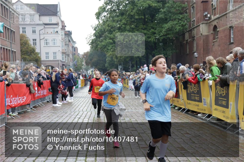 13.09.2026 - Kiel Lauf Yannick Fuchs http://msf.ph/oto/10407481 13.09.2026 09:00:53 Ziel 3135, 3611, 6561, 7487, 7991, 10636, 11425, 282, 897, 1284, 1446, 2513, 2894, 3268, 3549, 4093, 6258, 6487, 6606, 6808, 10304, 10561, 10562, 10592, 11727, 12051, 1662, 7982, 9503, 12506, 65, 783, 1538, 2513, 3549, 4661, 4793, 4821, 6258, 6606, 9520, 10223, 10592, 12137, 12662 meine-sportfotos.de