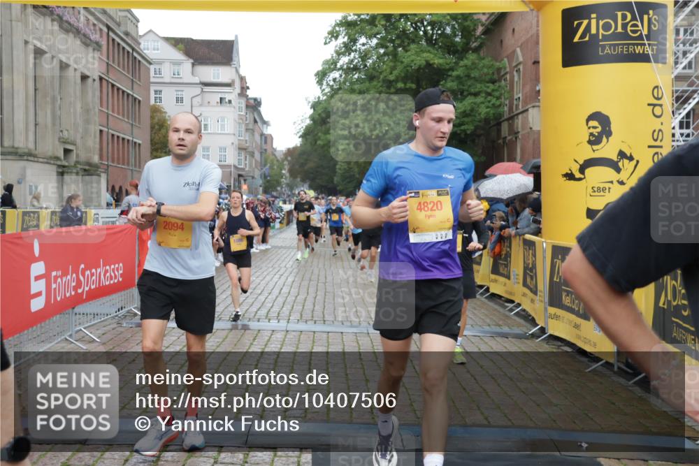 13.09.2026 - Kiel Lauf Yannick Fuchs http://msf.ph/oto/10407506 13.09.2026 10:35:00 Ziel 2268, 3400, 3470, 3547, 3603, 4028, 4449, 5218, 5247, 7006, 7273, 7960, 9541, 9853, 9988, 10361, 11163, 1086, 1307, 1667, 2044, 2432, 2449, 2465, 3180, 3864, 4351, 4608, 4723, 4735, 5125, 5576, 5737, 5996, 6225, 6260, 6941, 7006, 7273, 7387, 7672, 7928, 8195, 8480, 8746, 9276, 9389, 10549, 10904, 10905, 11374, 12070, 400, 1640, 1784, 2390, 2687, 4022, 4951, 5386, 6578, 6603, 7971, 8164, 8266, 8750, 9220, 9261, 9264, 10065, 10475, 10676, 11368, 11568, 11758, 12095, 93 meine-sportfotos.de
