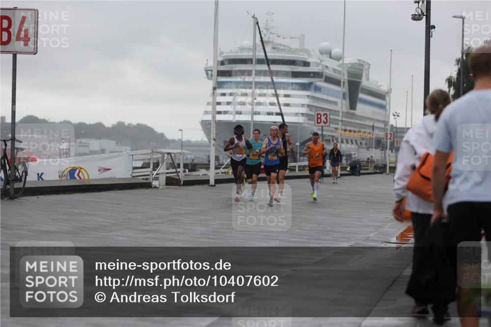 13.09.2026 - Kiel Lauf Andreas Tolksdorf http://msf.ph/oto/10407602 13.09.2026 11:39:13 Kiellinie 4, 3, 2, 8, 2, 81 meine-sportfotos.de