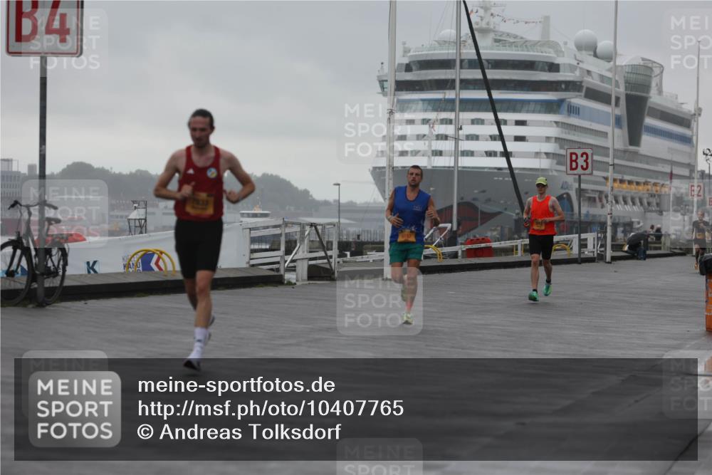 13.09.2026 - Kiel Lauf Andreas Tolksdorf http://msf.ph/oto/10407765 13.09.2026 11:39:54 Kiellinie 4, 3, 2 meine-sportfotos.de