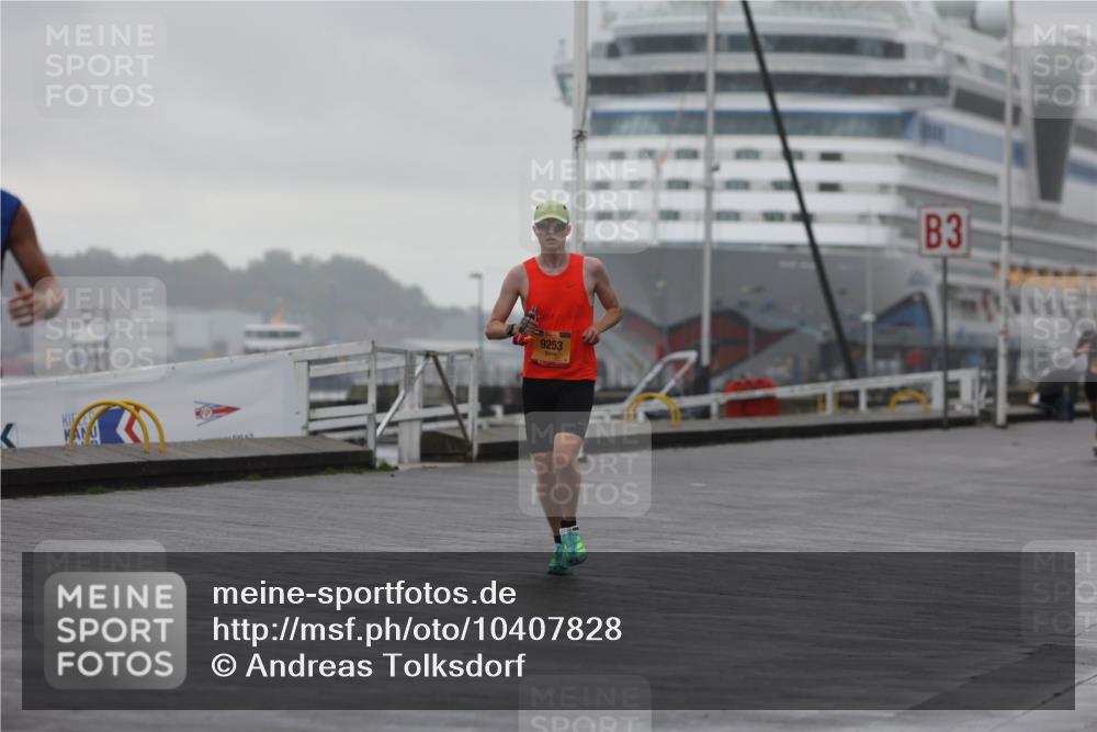 13.09.2026 - Kiel Lauf Andreas Tolksdorf http://msf.ph/oto/10407828 13.09.2026 11:39:59 Kiellinie 9253, 3 meine-sportfotos.de