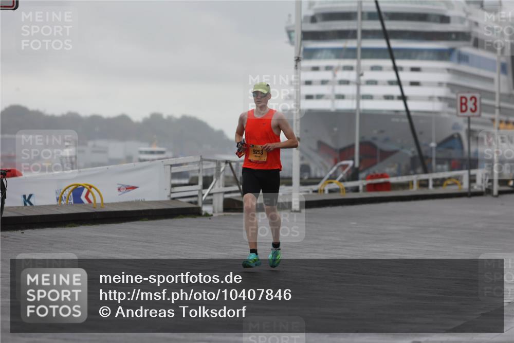 13.09.2026 - Kiel Lauf Andreas Tolksdorf http://msf.ph/oto/10407846 13.09.2026 11:39:59 Kiellinie 9253, 3 meine-sportfotos.de