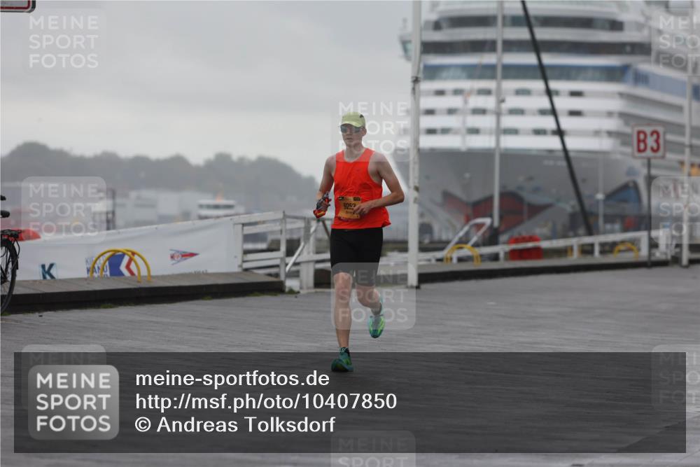 13.09.2026 - Kiel Lauf Andreas Tolksdorf http://msf.ph/oto/10407850 13.09.2026 11:39:59 Kiellinie 9252, 3 meine-sportfotos.de