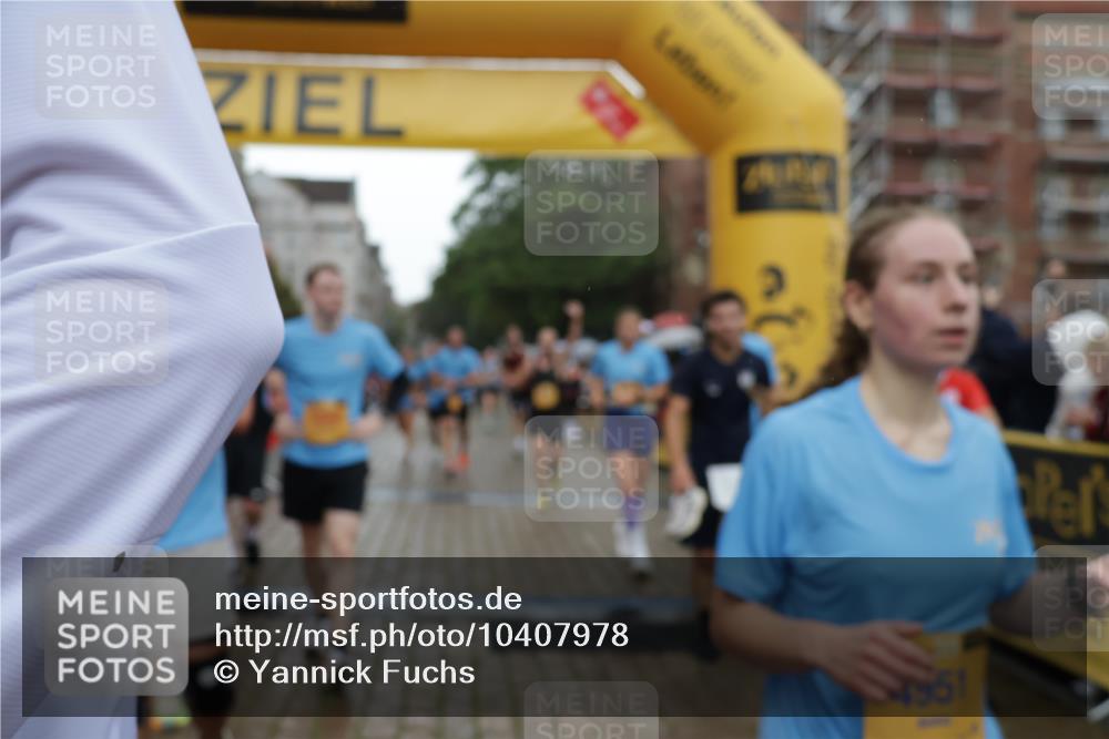 13.09.2026 - Kiel Lauf Yannick Fuchs http://msf.ph/oto/10407978 13.09.2026 10:35:47 Ziel 100, 215, 1376, 2116, 2248, 2494, 3124, 3790, 4538, 6085, 6645, 7215, 7721, 8002, 8079, 8415, 8432, 8660, 8747, 10701, 10835, 11567, 11903, 100, 400, 1784, 1993, 2390, 2687, 3790, 5151, 5293, 5698, 5817, 6381, 6849, 7280, 7710, 7971, 8436, 8660, 8750, 8973, 9143, 9261, 9264, 10017, 10475, 10483, 11181, 11363, 11568, 11758, 12766, 12774, 343, 867, 1321, 2541, 3634, 3811, 4889, 5947, 6634, 6957, 7619, 8393, 8557, 10998, 11662, 12286, 1640, 2390, 2687, 4022, 9261 meine-sportfotos.de