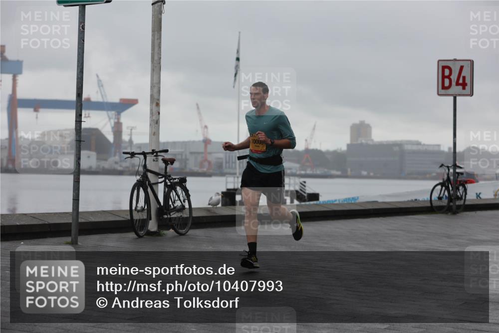 13.09.2026 - Kiel Lauf Andreas Tolksdorf http://msf.ph/oto/10407993 13.09.2026 11:40:29 Kiellinie 10008, 4 meine-sportfotos.de
