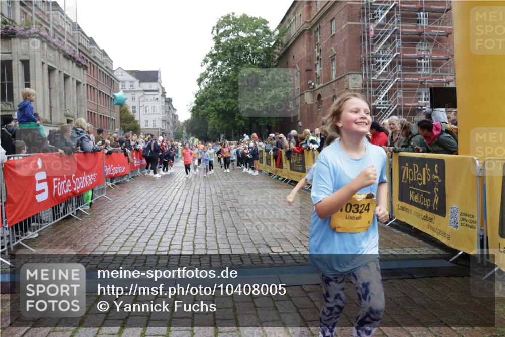 13.09.2026 - Kiel Lauf Yannick Fuchs http://msf.ph/oto/10408005 13.09.2026 09:01:54 Ziel 1353, 1355, 2916, 3592, 7062, 9285, 9501, 9615, 11119, 12321, 12539, 300, 1794, 1959, 2321, 2568, 3362, 3578, 4415, 4784, 6257, 6315, 7210, 7613, 8614, 8691, 9287, 11562, 11772, 11901, 12296, 12436, 12626, 911, 5271, 5577, 6062, 6562, 10324, 10336, 11578, 12211, 12446, 300, 1662, 1794, 2553, 7613, 8614, 8691 meine-sportfotos.de