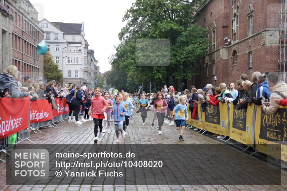 13.09.2026 - Kiel Lauf Yannick Fuchs http://msf.ph/oto/10408020 13.09.2026 09:01:57 Ziel 2916, 3592, 5577, 7062, 9501, 9615, 11119, 11578, 12321, 12539, 1353, 1355, 1959, 2321, 2568, 3362, 3578, 4415, 4784, 6257, 6315, 7210, 9285, 9287, 11562, 11772, 11901, 12296, 12436, 12626, 911, 1992, 3250, 3405, 3406, 5271, 5482, 6062, 6251, 6562, 6672, 8183, 10324, 10336, 11571, 12211, 12446, 300, 1794, 2553, 7613, 8614, 8691, 11562, 11901, 12436 meine-sportfotos.de