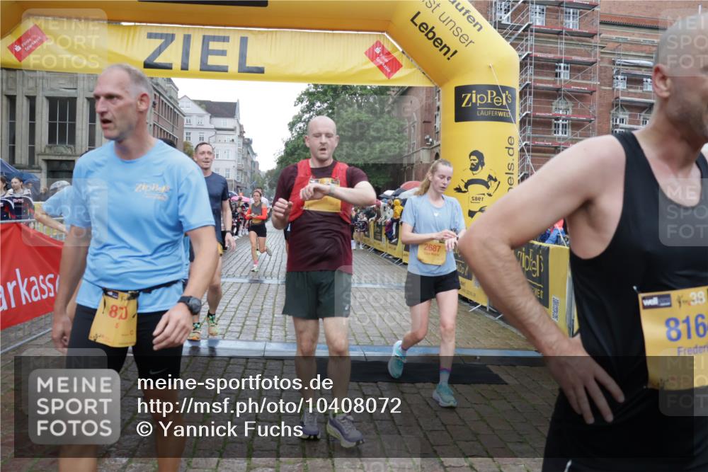 13.09.2026 - Kiel Lauf Yannick Fuchs http://msf.ph/oto/10408072 13.09.2026 10:35:52 Ziel 215, 343, 2116, 2248, 2494, 3811, 6085, 6645, 7215, 7619, 7721, 8002, 8393, 8415, 8557, 8747, 10701, 10835, 10998, 11567, 11903, 100, 215, 400, 1376, 1784, 1993, 2248, 3124, 3790, 4538, 5151, 5293, 5698, 5817, 6381, 6849, 7215, 7280, 7710, 7971, 8002, 8079, 8415, 8432, 8436, 8660, 8973, 9143, 10017, 10483, 11181, 11363, 11568, 12766, 12774, 867, 1321, 2541, 3634, 4889, 4971, 5947, 6634, 6957, 8224, 8579, 10045, 10860, 11662, 12286, 400, 1784, 2390, 2687, 4022, 7971, 9261 meine-sportfotos.de