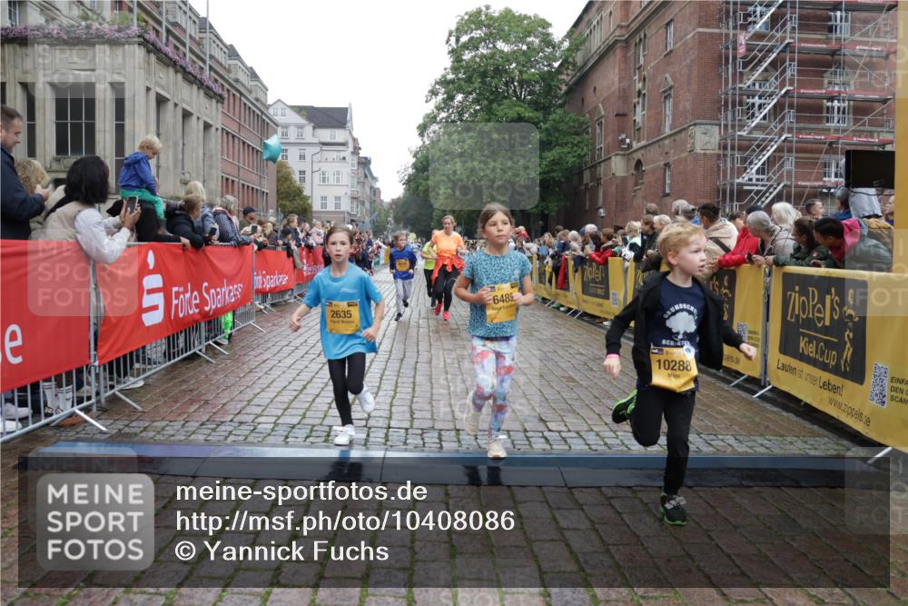 13.09.2026 - Kiel Lauf Yannick Fuchs http://msf.ph/oto/10408086 13.09.2026 09:02:02 Ziel 911, 2916, 3592, 5577, 6062, 6562, 7062, 9501, 11119, 11578, 12211, 12321, 12539, 1353, 1355, 1959, 2321, 2568, 3362, 3578, 4415, 4784, 6257, 6315, 7210, 9285, 9287, 9615, 11772, 12296, 12626, 1992, 2635, 3250, 3405, 3406, 5271, 5482, 6251, 6485, 6672, 6749, 8183, 8419, 10288, 10324, 10336, 11571, 12446, 300, 1794, 3578, 4784, 6257, 7613, 8614, 8691, 11562, 11901, 12436 meine-sportfotos.de