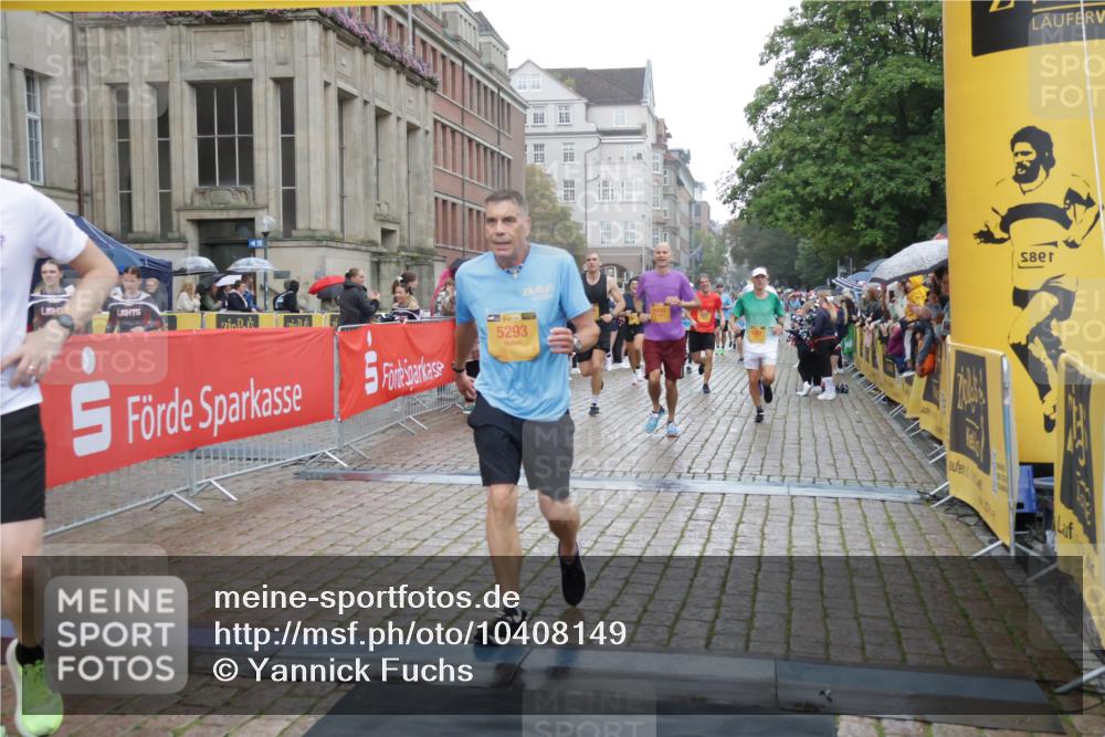 13.09.2026 - Kiel Lauf Yannick Fuchs http://msf.ph/oto/10408149 13.09.2026 10:35:59 Ziel 343, 867, 1321, 2494, 3634, 3811, 4889, 5947, 6634, 6957, 7619, 7721, 8393, 8557, 8747, 10998, 11903, 12286, 100, 215, 1376, 1993, 2116, 2248, 3124, 3790, 4538, 5151, 5698, 5817, 6085, 6381, 6645, 6849, 7215, 7280, 7710, 7721, 8002, 8079, 8415, 8432, 8436, 8660, 8747, 8973, 9143, 10017, 10483, 10701, 10835, 11181, 11363, 11567, 11903, 12766, 12774, 1003, 1653, 2541, 4078, 4971, 7920, 8224, 8554, 8579, 8743, 9201, 10045, 10075, 10860, 11662, 12022, 400, 1784, 5293, 7971 meine-sportfotos.de