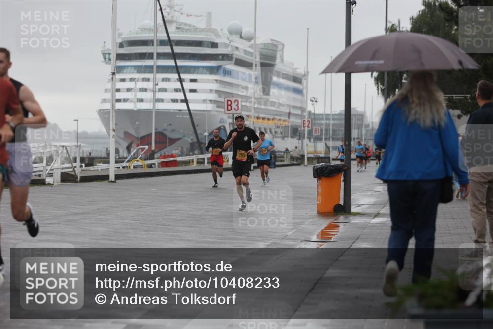 13.09.2026 - Kiel Lauf Andreas Tolksdorf http://msf.ph/oto/10408233 13.09.2026 11:41:00 Kiellinie 82, 3, 2, 3970 meine-sportfotos.de