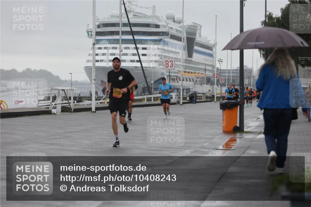 13.09.2026 - Kiel Lauf Andreas Tolksdorf http://msf.ph/oto/10408243 13.09.2026 11:41:03 Kiellinie 3970, 3, 2, 1 meine-sportfotos.de