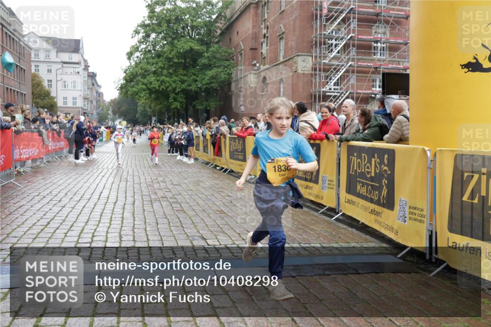 13.09.2026 - Kiel Lauf Yannick Fuchs http://msf.ph/oto/10408298 13.09.2026 09:02:35 Ziel 963, 4337, 5618, 6853, 7853, 9119, 9212, 12270, 911, 1992, 2635, 3250, 3405, 3406, 4337, 5271, 5482, 5577, 6062, 6251, 6485, 6562, 6672, 6749, 8183, 8419, 10288, 10324, 10336, 11571, 11578, 12211, 12446, 1830, 1870, 5983, 12052, 2916, 3592, 5577, 7062, 9501, 11119, 11578, 12211, 12321, 12539 meine-sportfotos.de