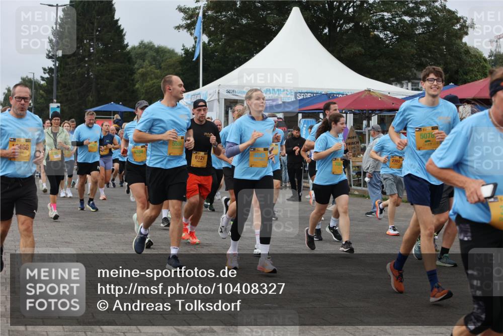 13.09.2026 - Kiel Lauf Andreas Tolksdorf http://msf.ph/oto/10408327 13.09.2026 10:00:19 Kiellinie 4, 39, 1466, 2287, 9764, 5506, 6121, 708, 2393, 39, 5078 meine-sportfotos.de