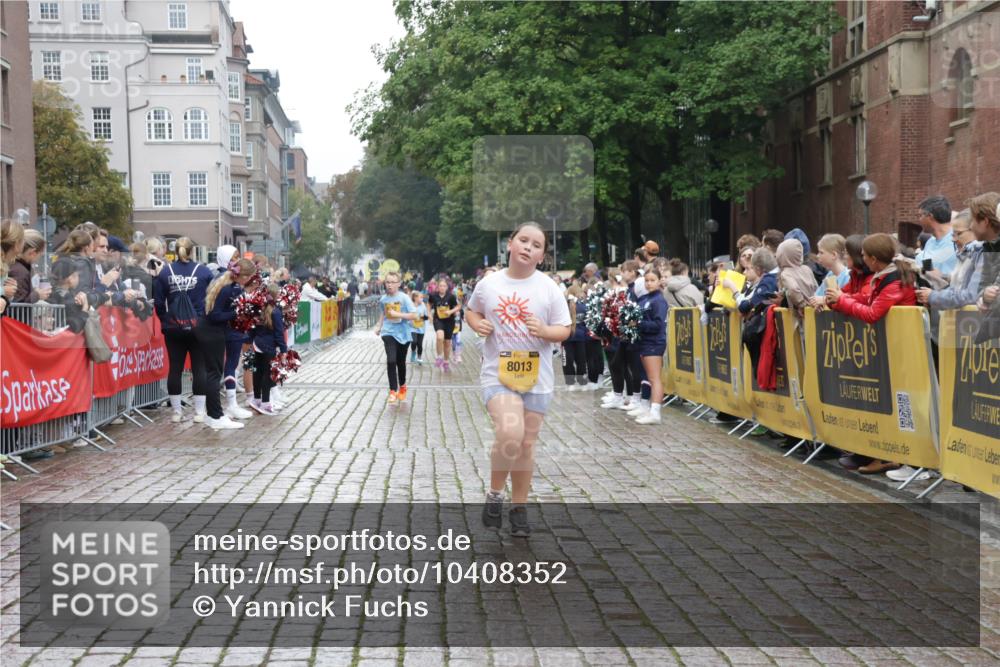 13.09.2026 - Kiel Lauf Yannick Fuchs http://msf.ph/oto/10408352 13.09.2026 09:02:52 Ziel 1175, 1830, 1870, 2739, 12052, 963, 2635, 3406, 4337, 5482, 5618, 5983, 6485, 6749, 6853, 7853, 8419, 9119, 9212, 10288, 12270, 2178, 8013, 11932, 1992, 2635, 3250, 3405, 3406, 5271, 5482, 6251, 6485, 6672, 8183, 10288, 11571 meine-sportfotos.de