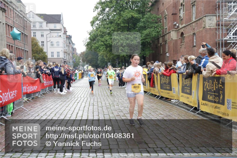 13.09.2026 - Kiel Lauf Yannick Fuchs http://msf.ph/oto/10408361 13.09.2026 09:02:53 Ziel 1175, 1830, 1870, 2739, 12052, 963, 2635, 4337, 5618, 5983, 6485, 6749, 6853, 7853, 8419, 9119, 9212, 10288, 12270, 2178, 8013, 11932, 1992, 2635, 3250, 3405, 3406, 5482, 6251, 6485, 6672, 8183, 8419, 10288, 11571 meine-sportfotos.de