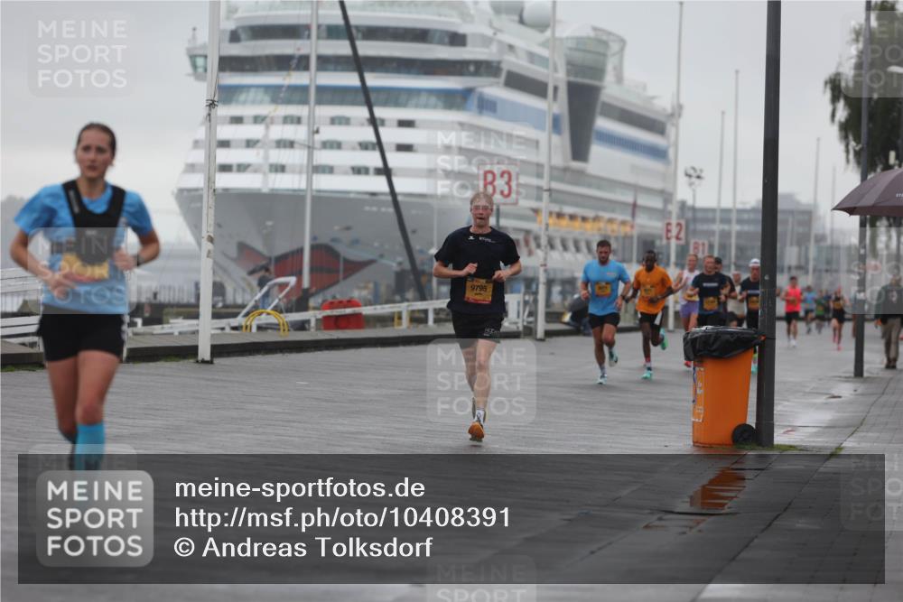 13.09.2026 - Kiel Lauf Andreas Tolksdorf http://msf.ph/oto/10408391 13.09.2026 11:41:14 Kiellinie 3, 2, 9795 meine-sportfotos.de