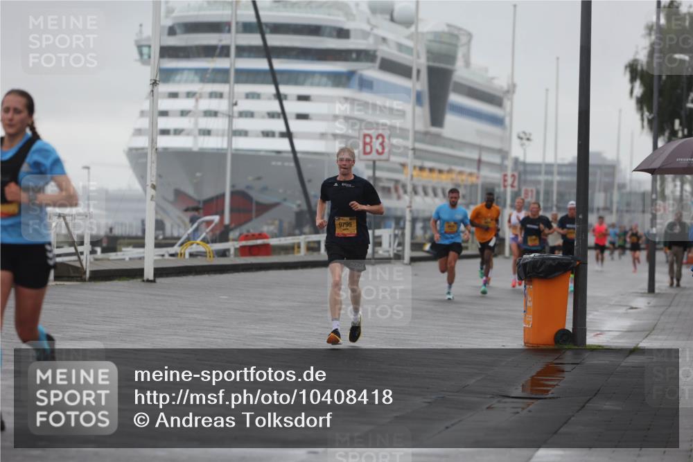 13.09.2026 - Kiel Lauf Andreas Tolksdorf http://msf.ph/oto/10408418 13.09.2026 11:41:15 Kiellinie 9795, 3 meine-sportfotos.de