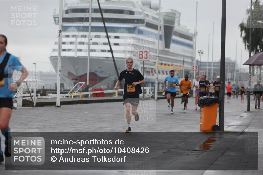 13.09.2026 - Kiel Lauf Andreas Tolksdorf http://msf.ph/oto/10408426 13.09.2026 11:41:15 Kiellinie 3 meine-sportfotos.de