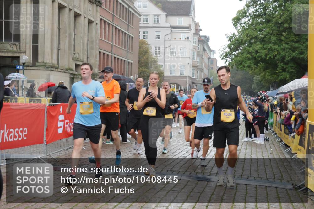 13.09.2026 - Kiel Lauf Yannick Fuchs http://msf.ph/oto/10408445 13.09.2026 10:36:16 Ziel 1003, 1477, 1653, 2541, 4078, 4172, 4971, 7158, 7920, 8224, 8554, 8579, 8743, 9201, 10045, 10075, 10860, 11145, 11662, 12022, 215, 343, 867, 1321, 2116, 2248, 2494, 2541, 3634, 3811, 4889, 5947, 6085, 6634, 6645, 6957, 7215, 7619, 7721, 8002, 8079, 8393, 8415, 8557, 8747, 10701, 10835, 10998, 11567, 11662, 11903, 12286, 1278, 1534, 1584, 2095, 2286, 2380, 2425, 4029, 5045, 5466, 5541, 5574, 6763, 7252, 8242, 8923, 10852, 11113, 100, 215, 1376, 1993, 2248, 3124, 3790, 6645 meine-sportfotos.de