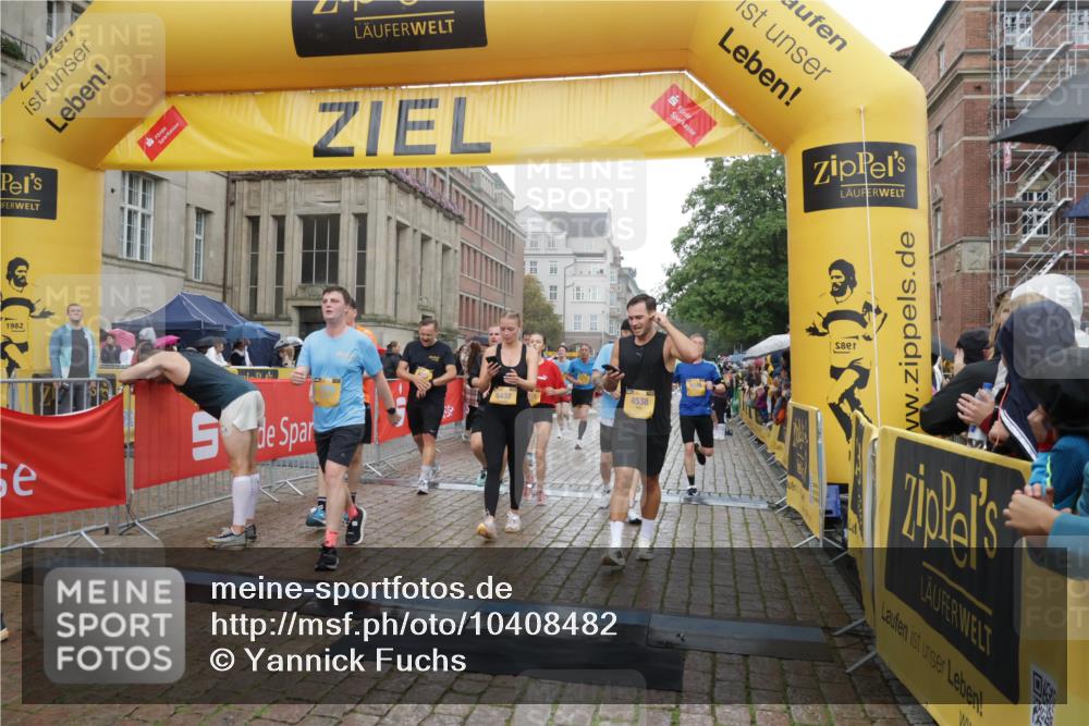 13.09.2026 - Kiel Lauf Yannick Fuchs http://msf.ph/oto/10408482 13.09.2026 10:36:17 Ziel 1003, 1477, 1653, 2286, 4078, 4172, 4971, 7158, 7920, 8224, 8554, 8579, 8743, 9201, 10045, 10075, 10852, 10860, 11145, 12022, 215, 343, 867, 1321, 2116, 2248, 2494, 2541, 3634, 3811, 4889, 5947, 6085, 6634, 6645, 6957, 7215, 7619, 7721, 8002, 8393, 8415, 8557, 8747, 10701, 10835, 10998, 11567, 11662, 11903, 12286, 1278, 1534, 1584, 2095, 2380, 2425, 2571, 4029, 5045, 5466, 5541, 5574, 6763, 7252, 8242, 8923, 11113, 100, 215, 1376, 1993, 2116, 2248, 3124, 3790, 6085, 6645 meine-sportfotos.de