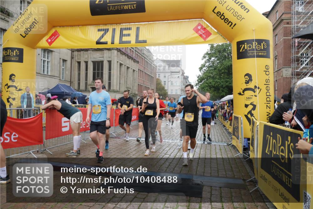 13.09.2026 - Kiel Lauf Yannick Fuchs http://msf.ph/oto/10408488 13.09.2026 10:36:17 Ziel 1003, 1477, 1653, 2286, 4078, 4172, 4971, 7158, 7920, 8224, 8554, 8579, 8743, 9201, 10045, 10075, 10852, 10860, 11145, 12022, 215, 343, 867, 1321, 2116, 2248, 2494, 2541, 3634, 3811, 4889, 5947, 6085, 6634, 6645, 6957, 7215, 7619, 7721, 8002, 8393, 8415, 8557, 8747, 10701, 10835, 10998, 11567, 11662, 11903, 12286, 1278, 1534, 1584, 2095, 2380, 2425, 2571, 4029, 5045, 5466, 5541, 5574, 6763, 7252, 8242, 8923, 11113, 100, 215, 1376, 1993, 2116, 2248, 3124, 3790, 6085, 6645 meine-sportfotos.de
