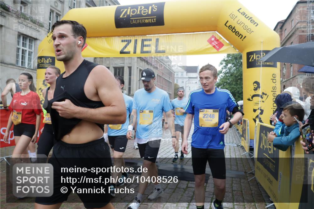 13.09.2026 - Kiel Lauf Yannick Fuchs http://msf.ph/oto/10408526 13.09.2026 10:36:22 Ziel 1003, 1278, 1477, 1653, 2286, 4029, 4078, 4172, 5466, 6763, 7158, 7252, 7920, 8242, 8554, 8579, 8743, 8923, 9201, 10075, 10852, 11145, 12022, 343, 867, 1321, 2494, 2541, 3634, 3811, 4889, 4971, 5947, 6634, 6957, 7619, 7721, 8224, 8393, 8557, 8579, 8747, 10045, 10835, 10860, 10998, 11567, 11662, 11903, 12286, 1534, 1584, 2095, 2380, 2425, 2571, 2966, 4692, 5045, 5541, 5574, 6309, 7177, 7312, 8494, 9554, 11113, 215, 1376, 2116, 2248, 6085, 6645, 7721, 8747, 10835, 11567 meine-sportfotos.de