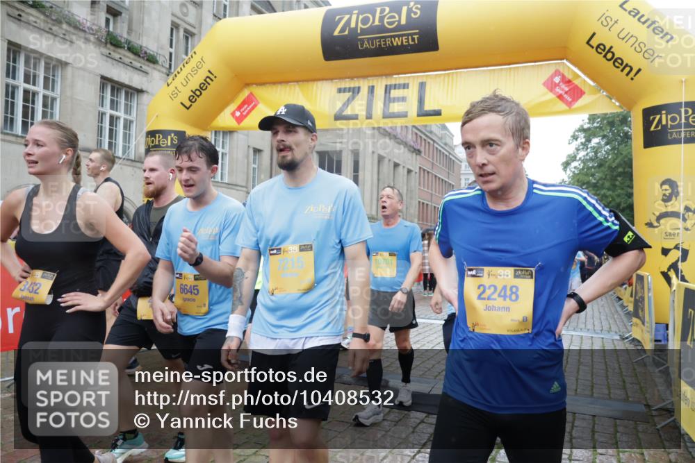 13.09.2026 - Kiel Lauf Yannick Fuchs http://msf.ph/oto/10408532 13.09.2026 10:36:23 Ziel 1003, 1278, 1477, 1653, 2286, 2380, 4029, 4078, 4172, 5466, 6763, 7158, 7252, 7920, 8242, 8554, 8743, 8923, 9201, 10075, 10852, 11145, 12022, 343, 867, 1003, 1321, 2494, 2541, 3634, 3811, 4889, 4971, 5947, 6634, 6957, 7619, 7721, 8224, 8393, 8557, 8579, 8747, 10045, 10835, 10860, 10998, 11662, 11903, 12286, 1534, 1584, 2095, 2425, 2571, 2966, 4692, 5045, 5541, 5574, 6309, 7177, 7312, 8494, 9352, 9554, 11113, 215, 2116, 2248, 6085, 6645, 7721, 8747, 10835, 11567 meine-sportfotos.de