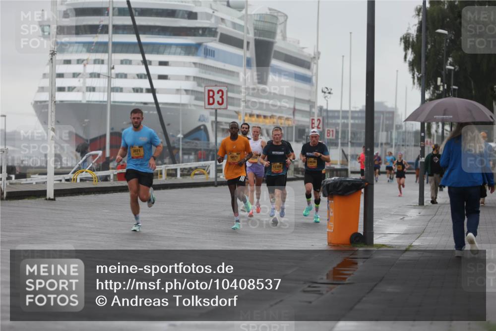 13.09.2026 - Kiel Lauf Andreas Tolksdorf http://msf.ph/oto/10408537 13.09.2026 11:41:20 Kiellinie 3, 3971, 6871, 12309, 10638, 2, 1 meine-sportfotos.de