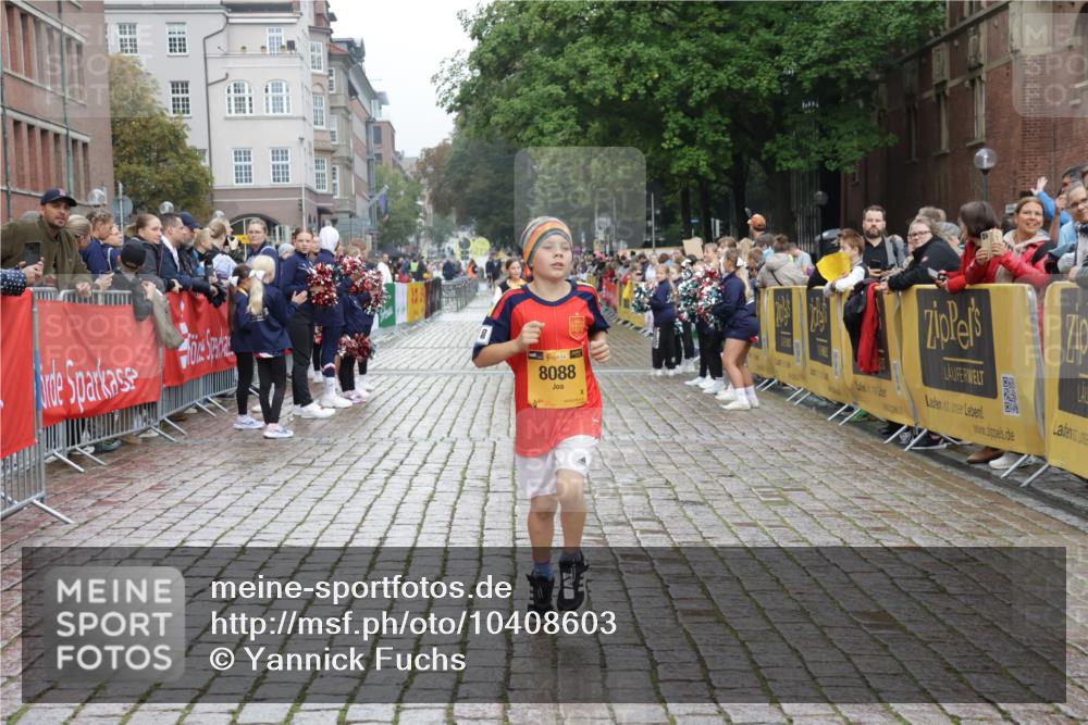 13.09.2026 - Kiel Lauf Yannick Fuchs http://msf.ph/oto/10408603 13.09.2026 09:04:03 Ziel 2193, 1268, 4445, 6191, 7990, 10123, 11931, 2670, 8088, 2528, 5854, 6644, 7564, 8613, 8616, 11931 meine-sportfotos.de