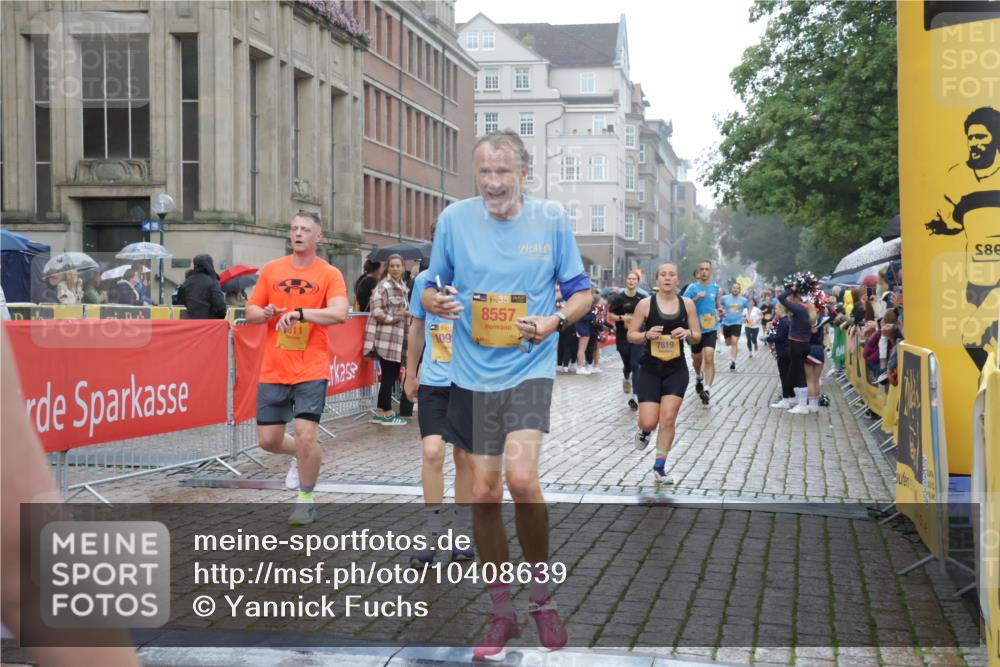 13.09.2026 - Kiel Lauf Yannick Fuchs http://msf.ph/oto/10408639 13.09.2026 10:36:32 Ziel 1278, 1534, 1584, 2095, 2286, 2380, 2425, 2571, 4029, 5045, 5466, 5541, 5574, 6763, 7252, 8242, 8923, 10852, 11113, 867, 1003, 1321, 1477, 1653, 2286, 2541, 3634, 3811, 4078, 4172, 4889, 4971, 5947, 6634, 6957, 7158, 7619, 7920, 8224, 8554, 8579, 8743, 9201, 10045, 10075, 10852, 10860, 11145, 11662, 12022, 12286, 229, 2966, 4464, 4692, 6309, 7177, 7312, 8055, 8494, 8760, 9352, 9554, 11619, 11867, 12104, 343, 2494, 3811, 6634, 6957, 7619, 8393, 8557 meine-sportfotos.de