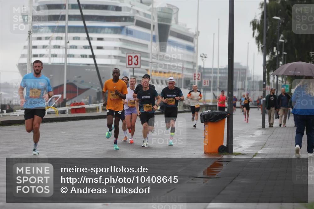 13.09.2026 - Kiel Lauf Andreas Tolksdorf http://msf.ph/oto/10408645 13.09.2026 11:41:22 Kiellinie 3971, 6871, 3, 10494, 12309, 10638, 2, 81 meine-sportfotos.de