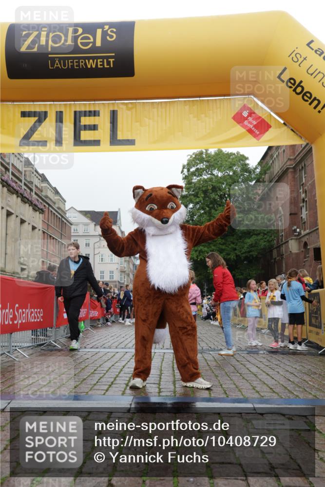 13.09.2026 - Kiel Lauf Yannick Fuchs http://msf.ph/oto/10408729 13.09.2026 09:04:59 Ziel 7068, 8583, 1968, 2670, 8088 meine-sportfotos.de