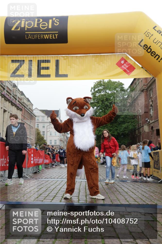 13.09.2026 - Kiel Lauf Yannick Fuchs http://msf.ph/oto/10408752 13.09.2026 09:05:00 Ziel 7068, 8583, 1968, 2670, 8088 meine-sportfotos.de