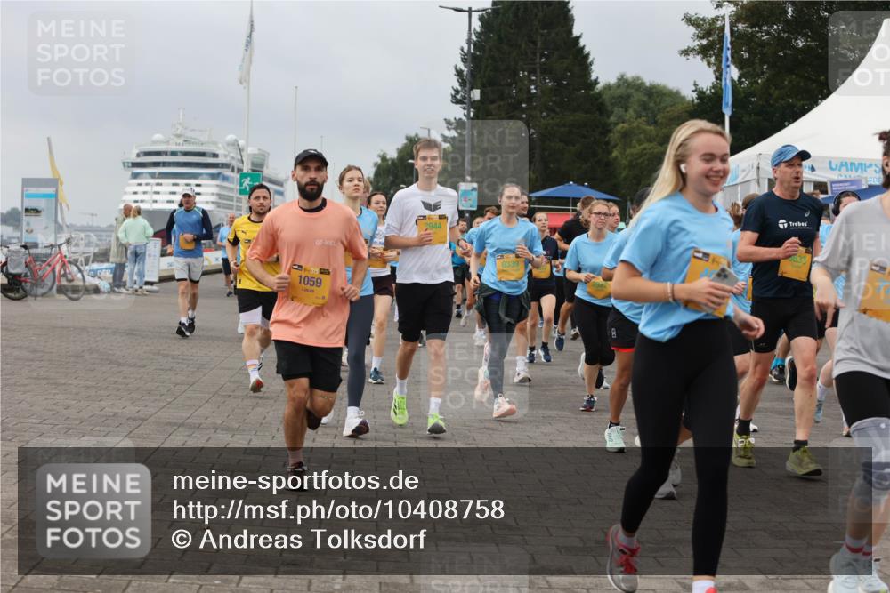 13.09.2026 - Kiel Lauf Andreas Tolksdorf http://msf.ph/oto/10408758 13.09.2026 10:00:32 Kiellinie 2944, 38, 1059, 6339, 6922 meine-sportfotos.de