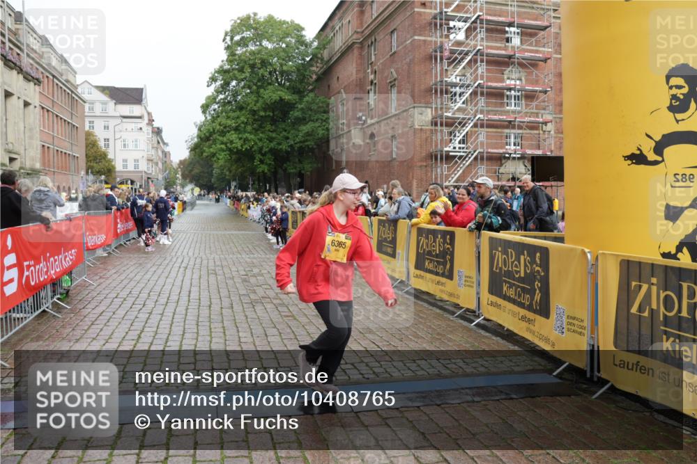 13.09.2026 - Kiel Lauf Yannick Fuchs http://msf.ph/oto/10408765 13.09.2026 09:06:10 Ziel 6365 meine-sportfotos.de