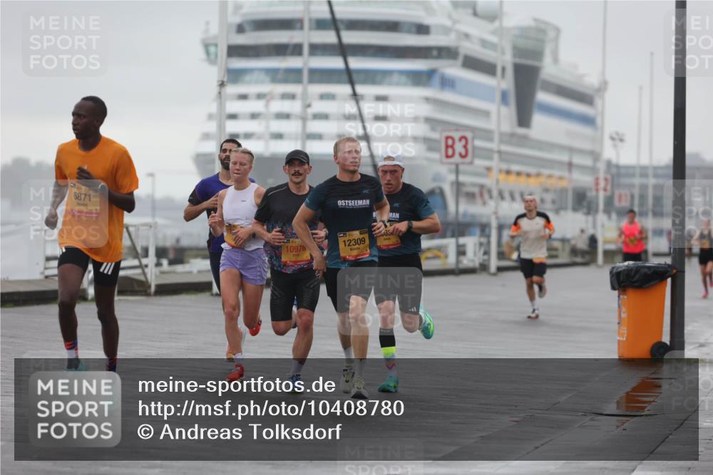 13.09.2026 - Kiel Lauf Andreas Tolksdorf http://msf.ph/oto/10408780 13.09.2026 11:41:25 Kiellinie 6871, 10976, 38, 12309, 3 meine-sportfotos.de