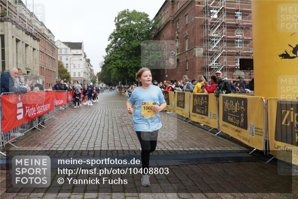 13.09.2026 - Kiel Lauf Yannick Fuchs http://msf.ph/oto/10408803 13.09.2026 09:06:57 Ziel 6365, 10686 meine-sportfotos.de