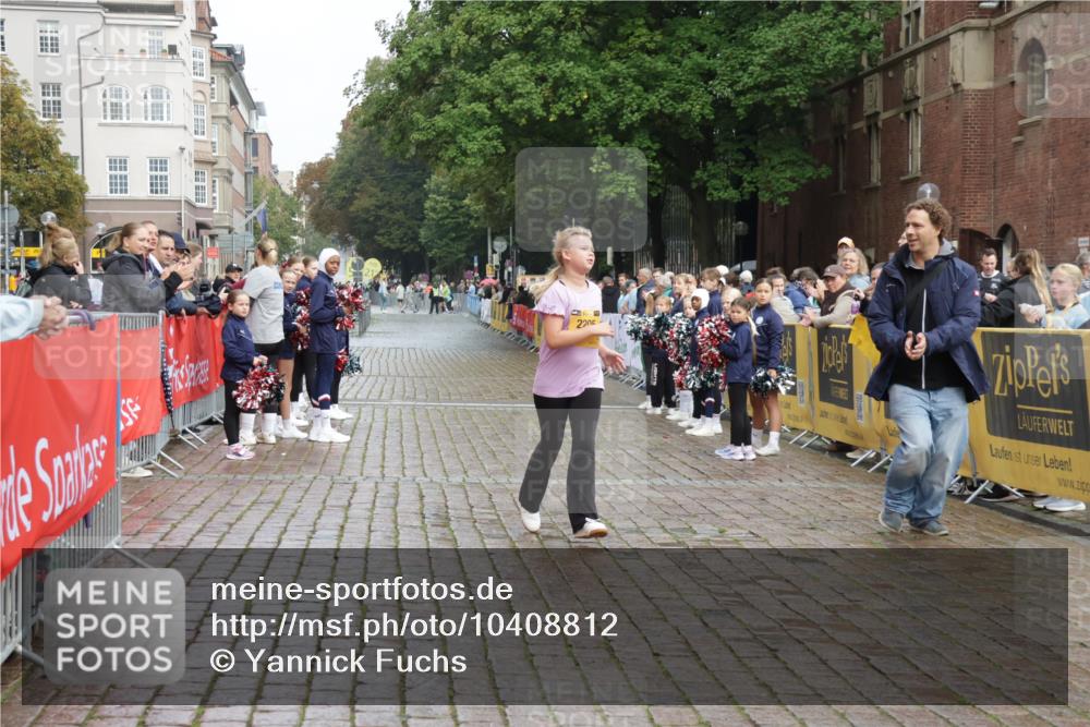 13.09.2026 - Kiel Lauf Yannick Fuchs http://msf.ph/oto/10408812 13.09.2026 09:07:38 Ziel 10686, 2205 meine-sportfotos.de