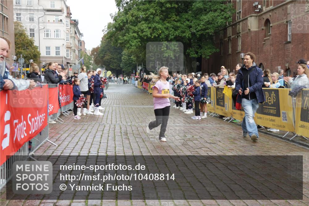 13.09.2026 - Kiel Lauf Yannick Fuchs http://msf.ph/oto/10408814 13.09.2026 09:07:39 Ziel 10686, 2205 meine-sportfotos.de