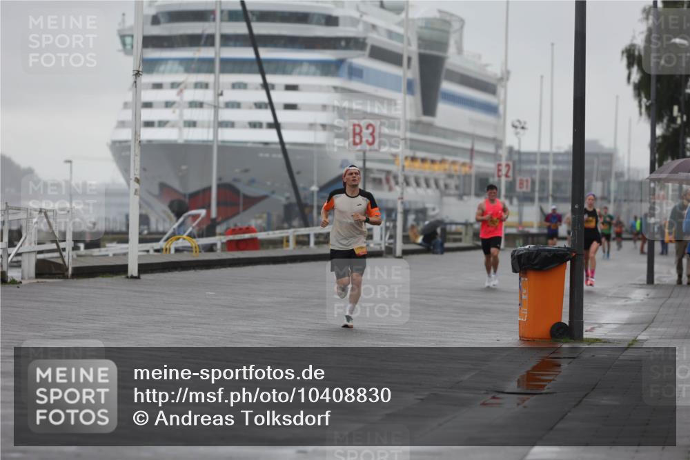 13.09.2026 - Kiel Lauf Andreas Tolksdorf http://msf.ph/oto/10408830 13.09.2026 11:41:29 Kiellinie 3 meine-sportfotos.de