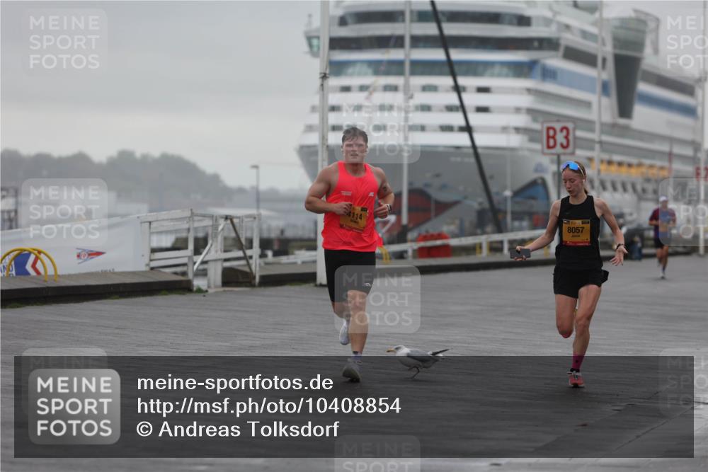 13.09.2026 - Kiel Lauf Andreas Tolksdorf http://msf.ph/oto/10408854 13.09.2026 11:41:39 Kiellinie 3, 4114, 39, 8057 meine-sportfotos.de