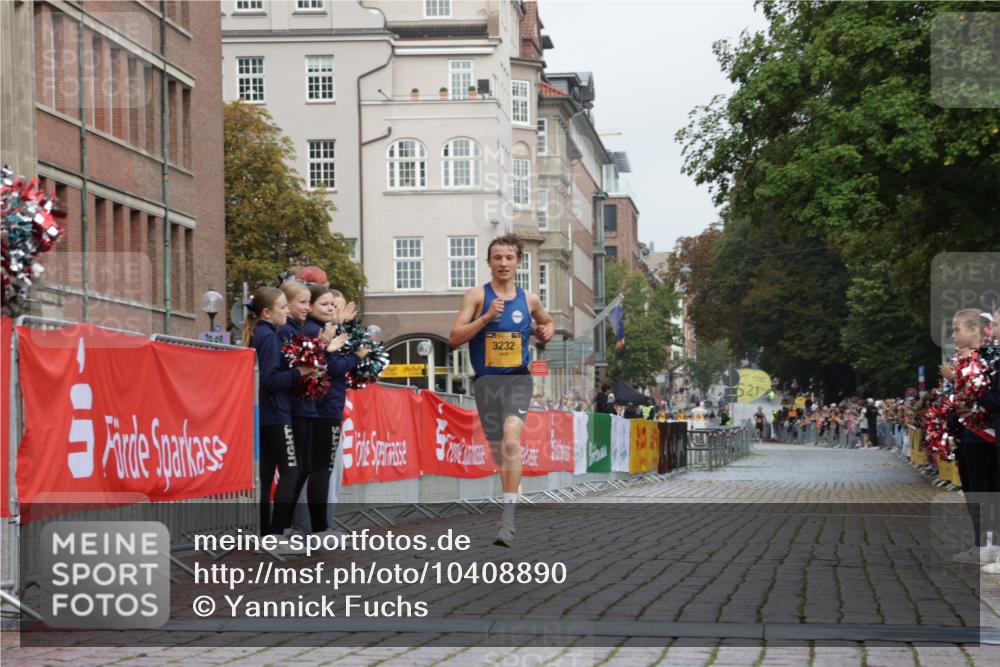 13.09.2026 - Kiel Lauf Yannick Fuchs http://msf.ph/oto/10408890 13.09.2026 09:30:34 Ziel 3232 meine-sportfotos.de