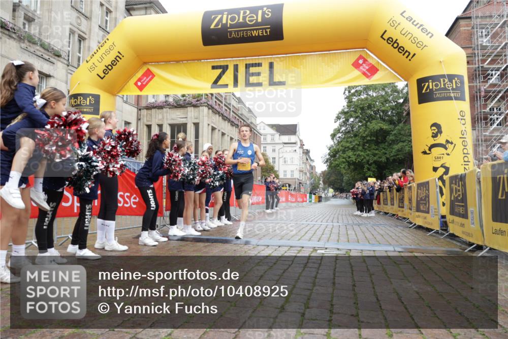 13.09.2026 - Kiel Lauf Yannick Fuchs http://msf.ph/oto/10408925 13.09.2026 09:30:36 Ziel 3232, 12703 meine-sportfotos.de