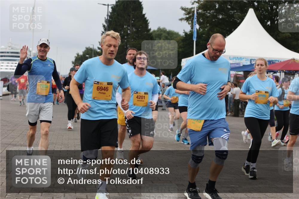 13.09.2026 - Kiel Lauf Andreas Tolksdorf http://msf.ph/oto/10408933 13.09.2026 10:00:38 Kiellinie 7888, 6946, 39, 4201, 38, 1246 meine-sportfotos.de