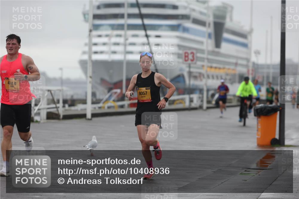 13.09.2026 - Kiel Lauf Andreas Tolksdorf http://msf.ph/oto/10408936 13.09.2026 11:41:40 Kiellinie 4114, 38, 8057, 3 meine-sportfotos.de